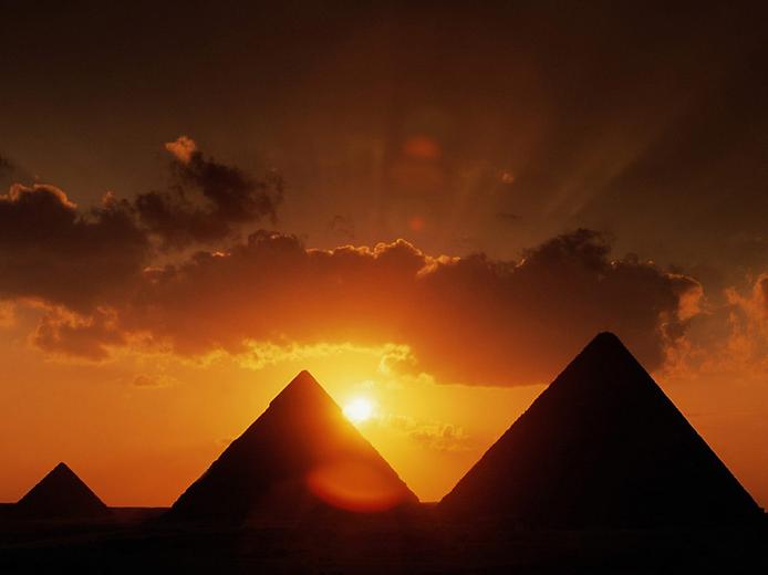 Піраміда Хеопса - найвеличніша піраміда Стародавнього Єгипту та світу (2)