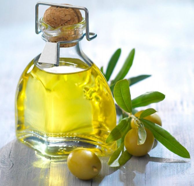 Що дає оливкова олія волоссю
