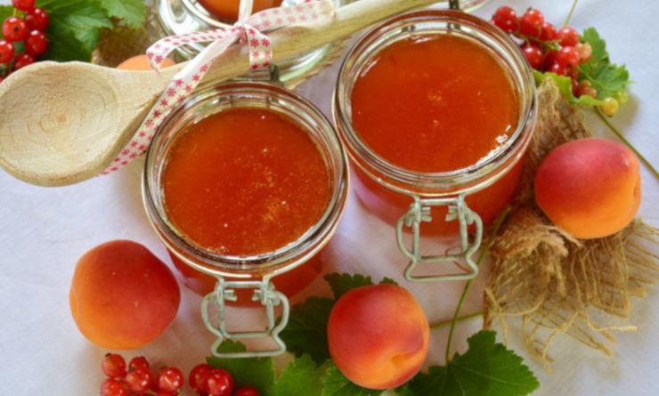 Варення з абрикос: 7 кращих рецептів