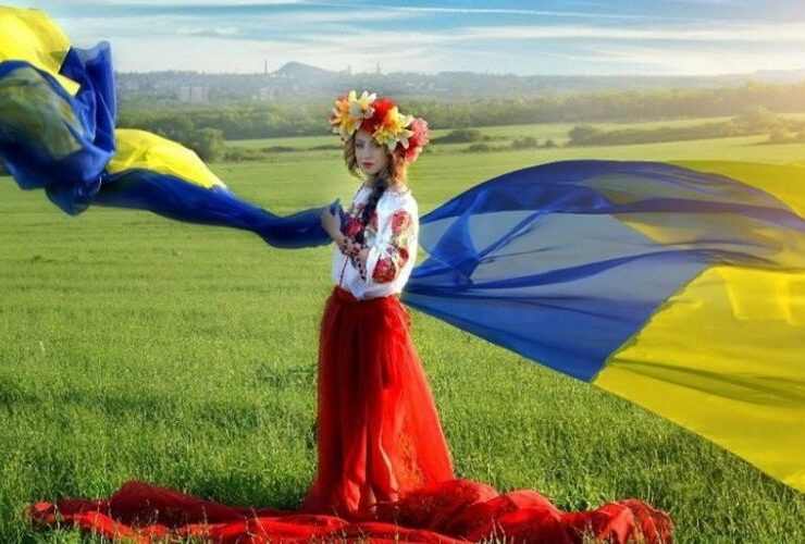 З Днем Конституції України 2020 – гарні привітання в картинках, віршах та прозі