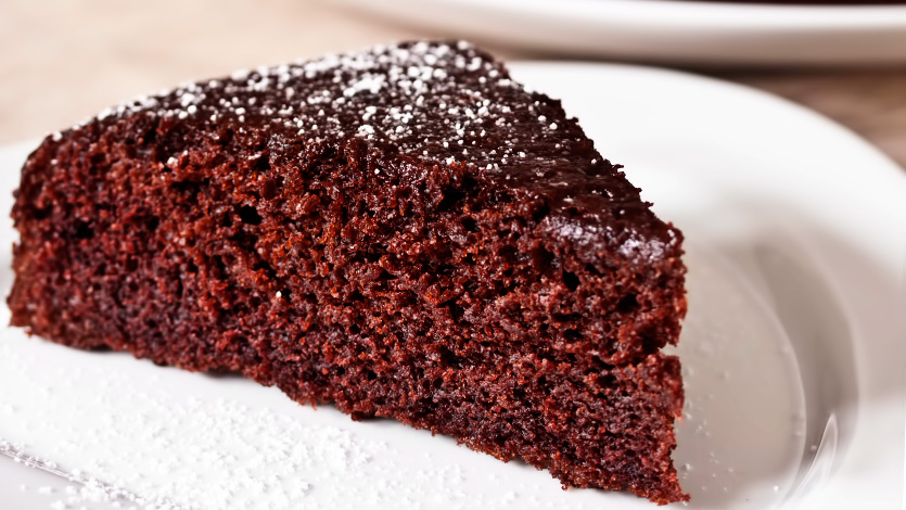 Чудовий пісний шоколадний пиріг з какао з чудовим смаком. Мінімум інгредієнтів - і дуже багато задоволення!