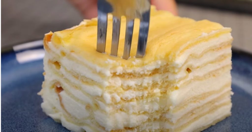 Один рецепт - два торта. Для всіх любителів Наполеона і Карпатки