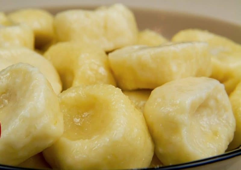Ніжні, м'які, смачні ліниві вареники з сиром – рецепт наших бабусь