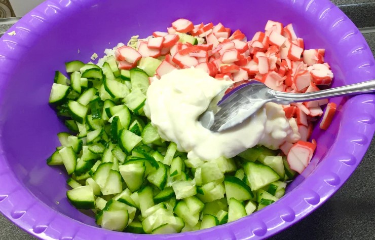 Якщо є пекінська капуста, готую свій улюблений швидкий салат