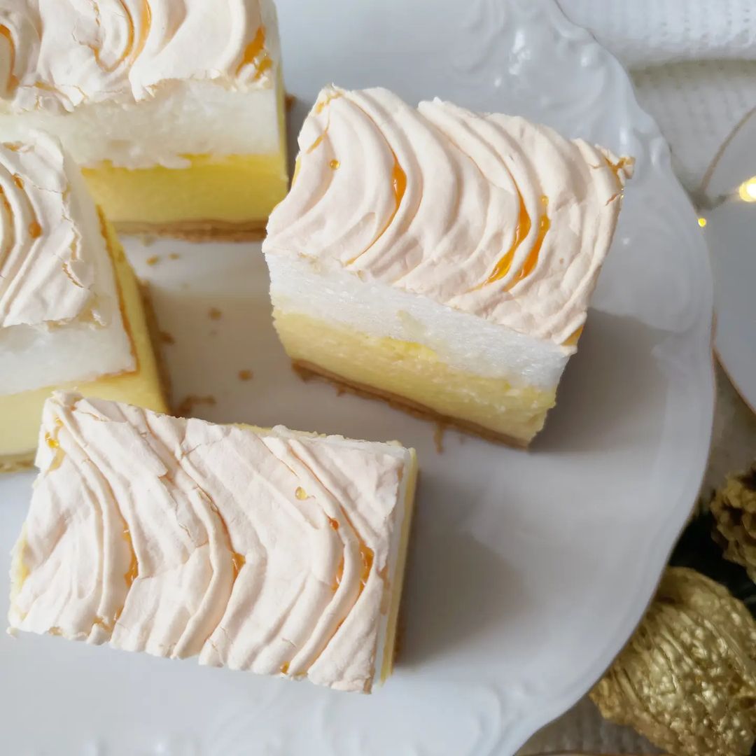 Неймовірно ніжний і смачний сирник "Сльози радості": цей рецепт повинен бути у кожної господиньки, так смачно, що і торта не треба